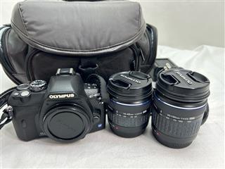 Olympus E-410 DSLR Four Thirds + 2 lenses 14-42mm + 40-150mm +